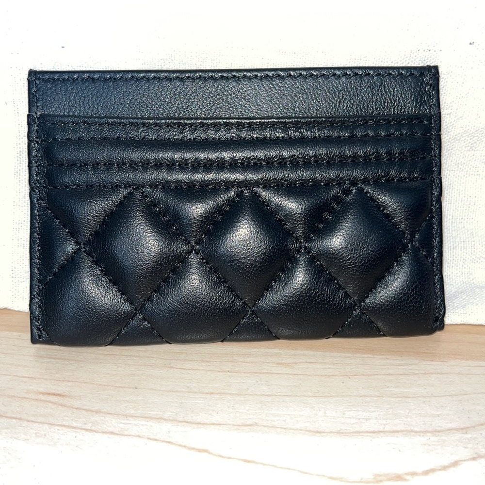 Black Quilted Cardholder